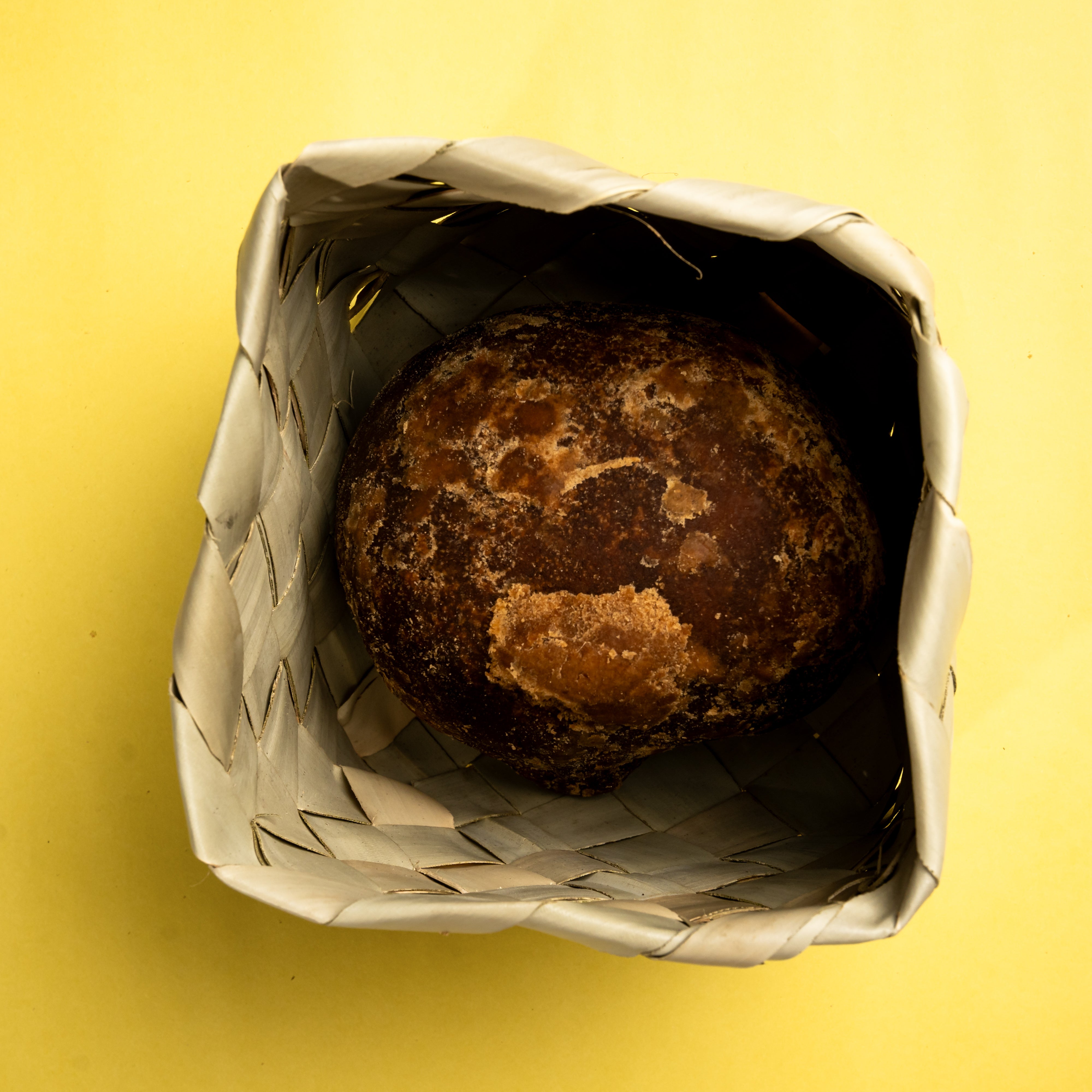 Jaggery (Round blocks)